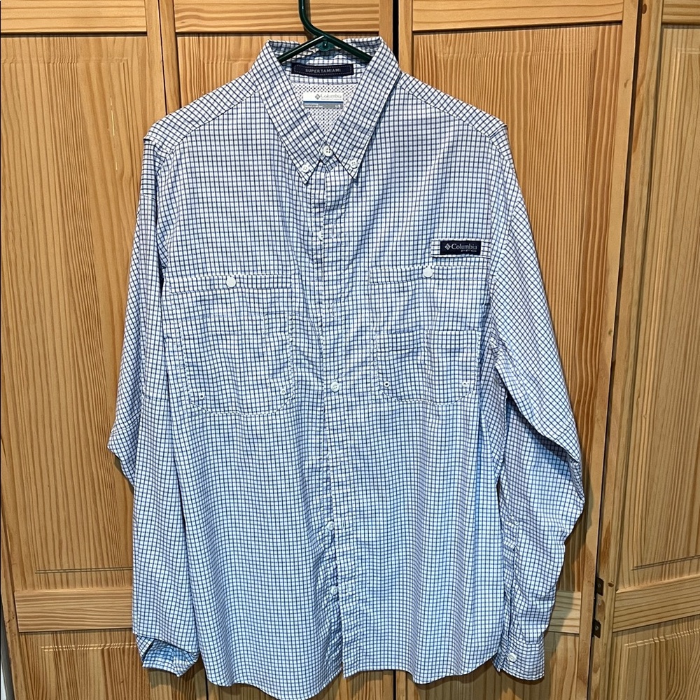 PFG Columbia Blue and White Checkered Casual Button Down Shirt